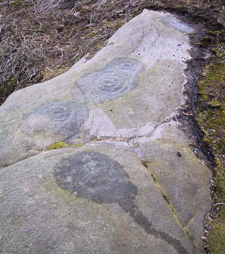 Langbar Moor carving - with extra ring