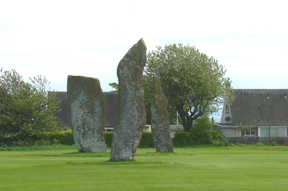 The 3 stones, looking south