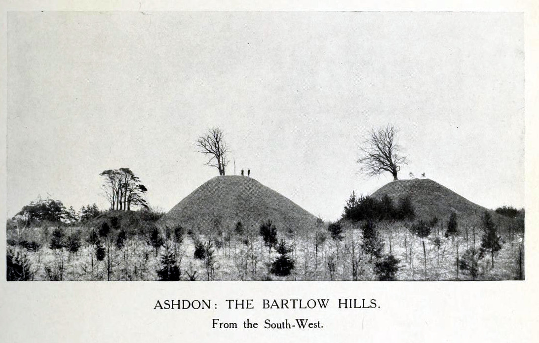 1916 photo of Bartlow Hills