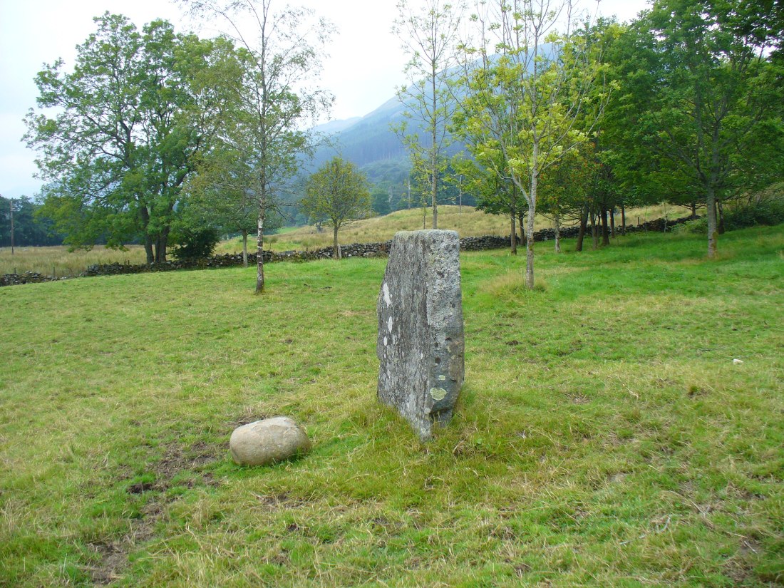 'Lifting stone' in front of Puidrac